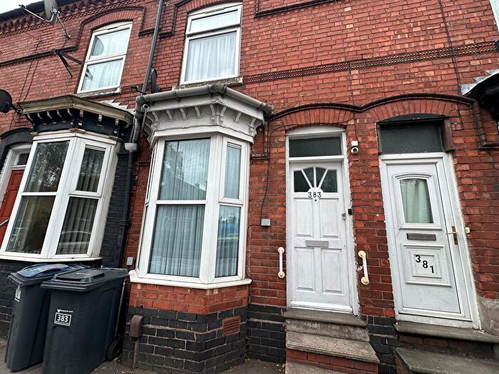 3 Bedroom Terraced House For Sale In Golden Hillock Road, Birmingham, B11