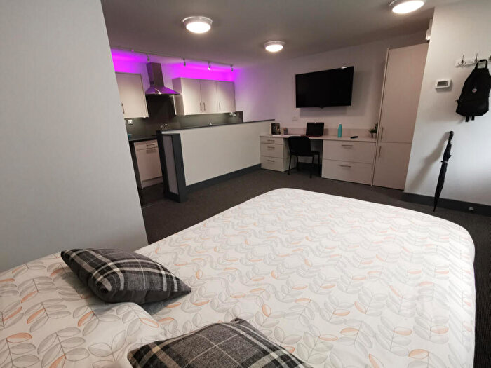 1 Bedroom Flat To Rent In Green Street, Gillingham, ME7