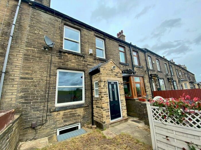 5 Bedroom Property To Rent In Cliffe Terrace, Denholme, Bradford, West Yorkshire, BD13
