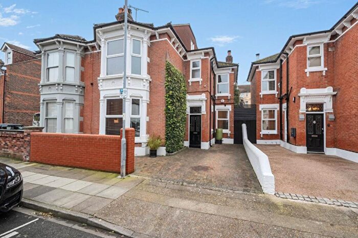 5 Bedroom Semi-Detached House For Sale In Festing Grove, PO4