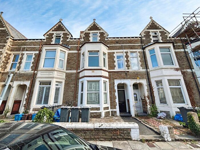 2 Bedroom Apartment For Sale In Claude Road, Cardiff, CF24