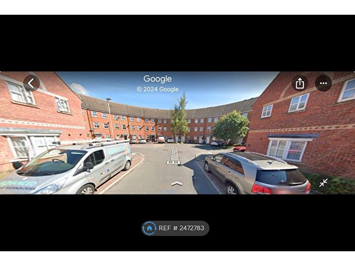 5 Bedroom Terraced House To Rent In Englewood Close, Leicester, LE4