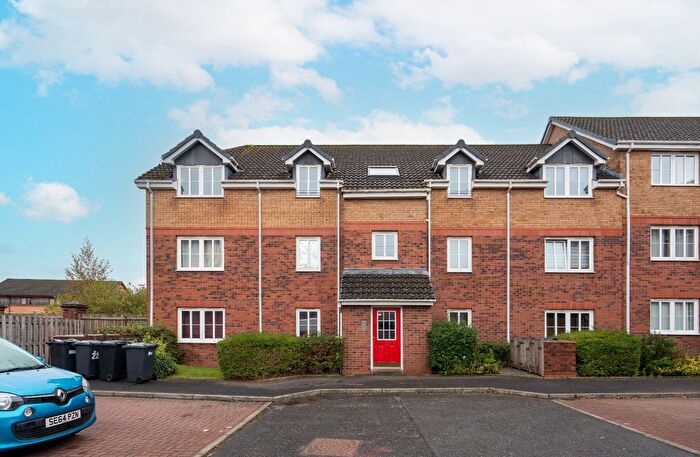 2 Bedroom Flat For Sale In Oldwood Place, Livingston, EH54