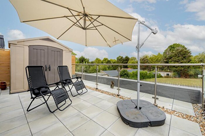 2 Bedroom Flat For Sale In Whitby Apartments, Robson Avenue, London, NW10
