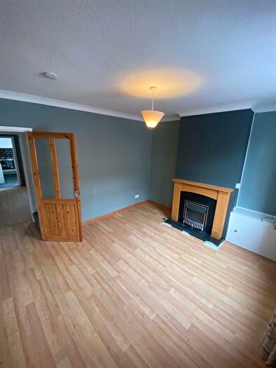 4 Bedroom Terraced House To Rent In Carlingford Road, Hucknall, Nottingham, NG15