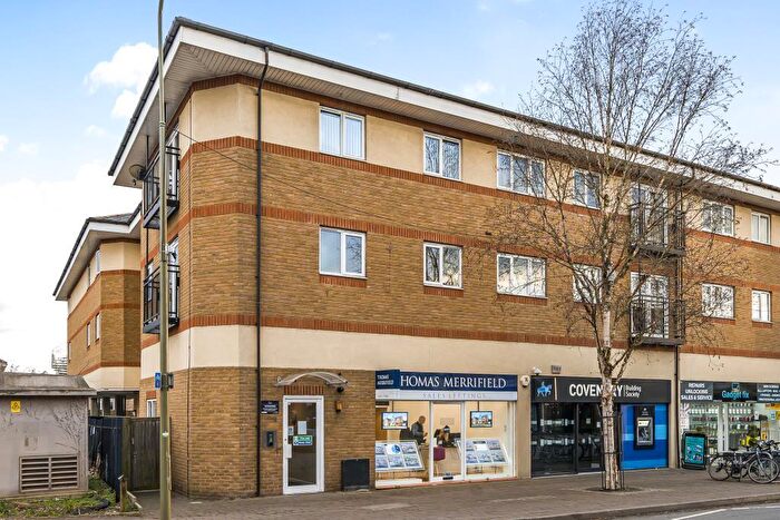 2 Bedroom Apartment To Rent In Kidlington, Oxfordshire, OX5