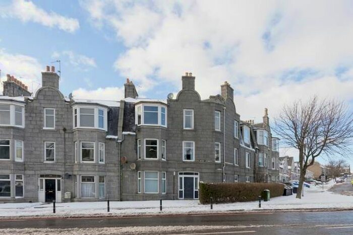 1 Bedroom Flat To Rent In Holburn Street, Aberdeen AB10