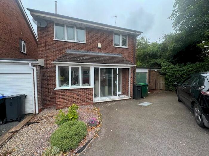 4 Bedroom Detached House To Rent In Little Croft, Great Barr, Birmingham, B43