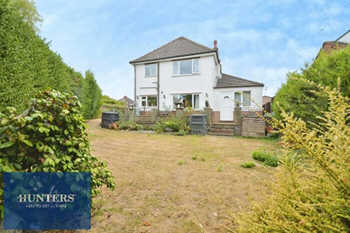 3 Bedroom Detached House For Sale In Queen Victoria Road, New Tupton, Chesterfield, S42