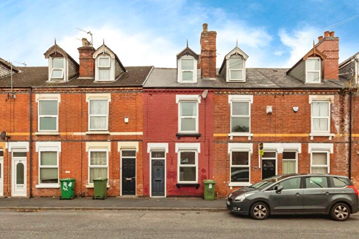 3 Bedroom Terraced House To Rent In Lamcote Grove, Nottingham, NG2