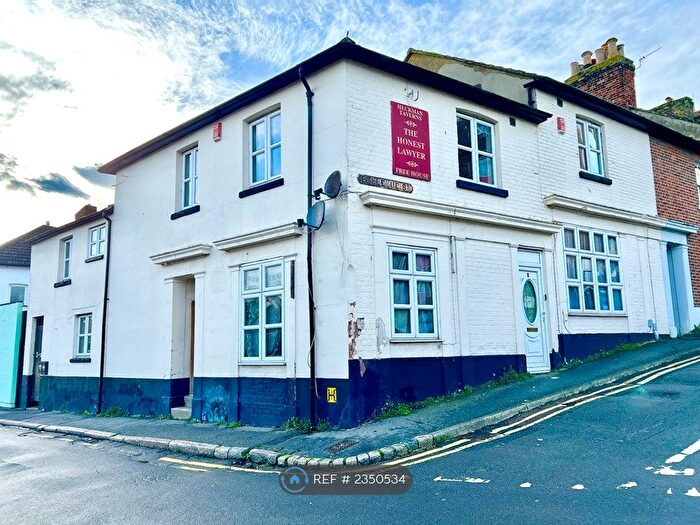 1 Bedroom Flat To Rent In Bellevue Street, Folkestone, CT20