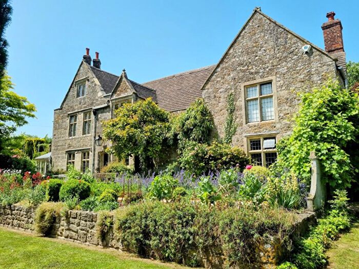 6 Bedroom Detached House For Sale In Upton Scudamore, Wiltshire, BA12