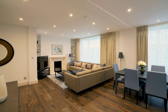 2 Bedroom Flat To Rent In Warwick Gardens, Kensington, London, W14