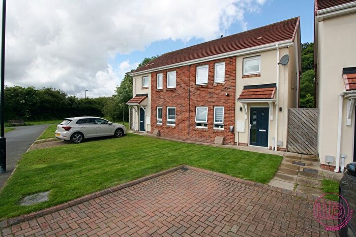 3 Bedroom Semi Detached House For Sale In Orchard Drive, Newbiggin Hall, Newcastle Upon Tyne, Tyne Amp; Wear, NE5