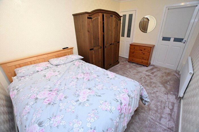 2 Bedroom Terraced House For Sale In Campbell Street, Renfrew, Renfrewshire, PA4