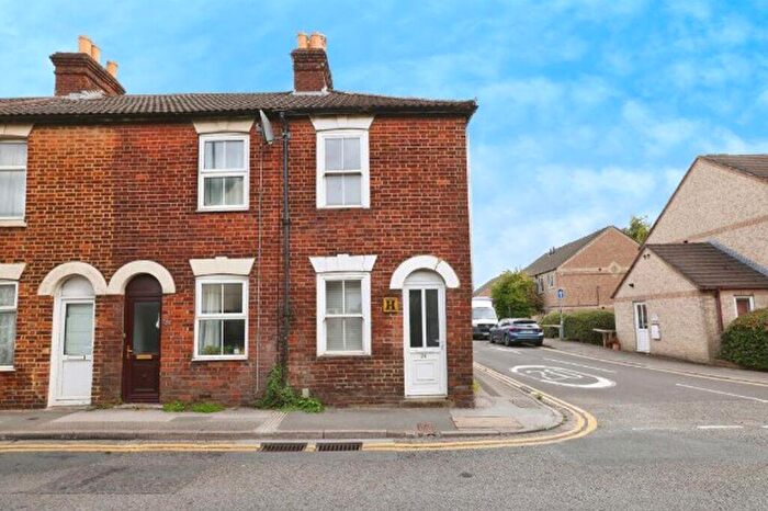 2 Bedroom Terraced House For Sale In Devizes Road, Salisbury ***£, Per Annum Bill Board Income***, SP2