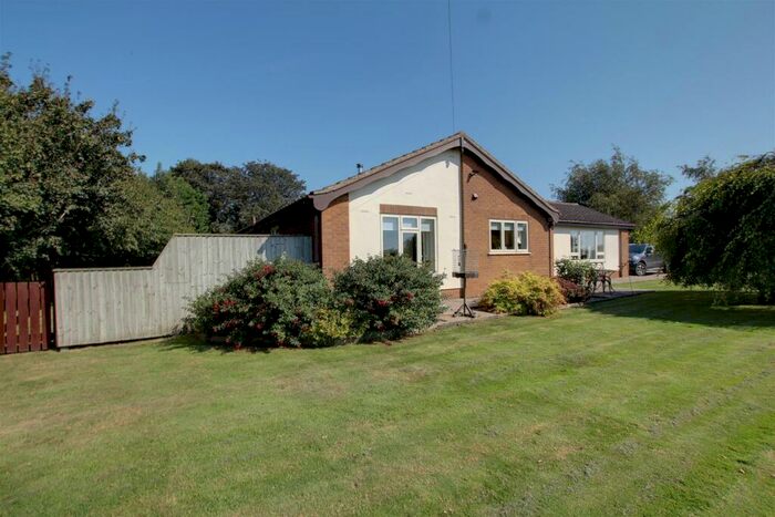 4 Bedroom Detached Bungalow For Sale In North End, Saltfleetby, Lincolnshire, LN11