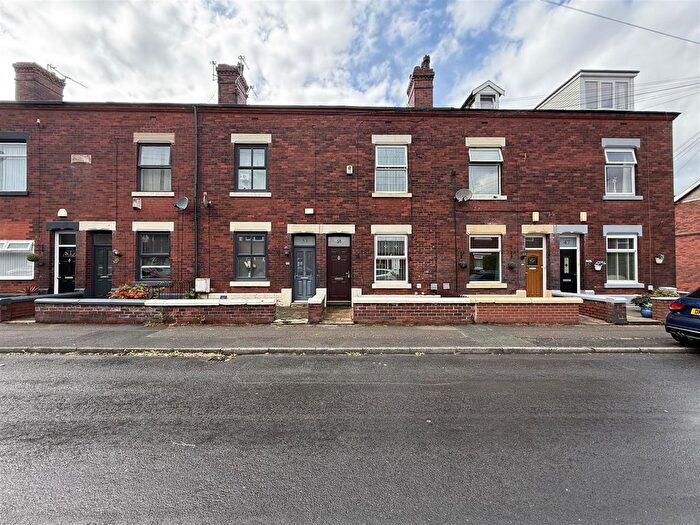 2 Bedroom Terraced House For Sale In Lord Street, Dukinfield, SK16