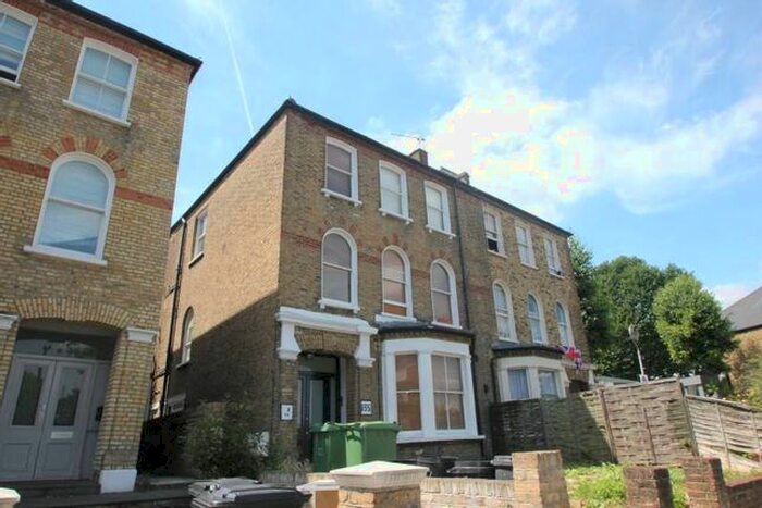 2 Bedroom Flat To Rent In Brecknock Road, Tufnell Park N19
