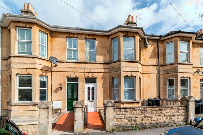 5 Bedroom Terraced House To Rent In Victoria Road, Bath, BA2