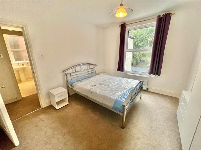 1 Bedroom Flat To Rent In Butler Avenue, Harrow, HA1