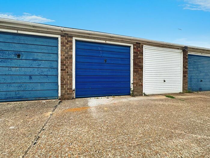 Garage / Parking To Rent In Sompting Road, BN15