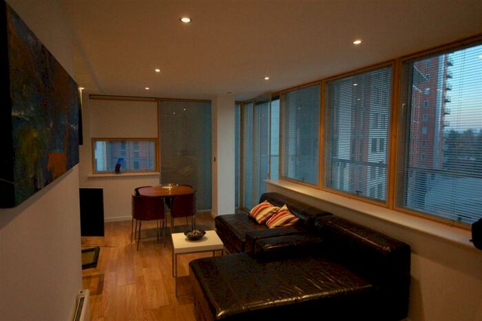 2 Bedroom Apartment To Rent In Westpoint City Centre, LS1