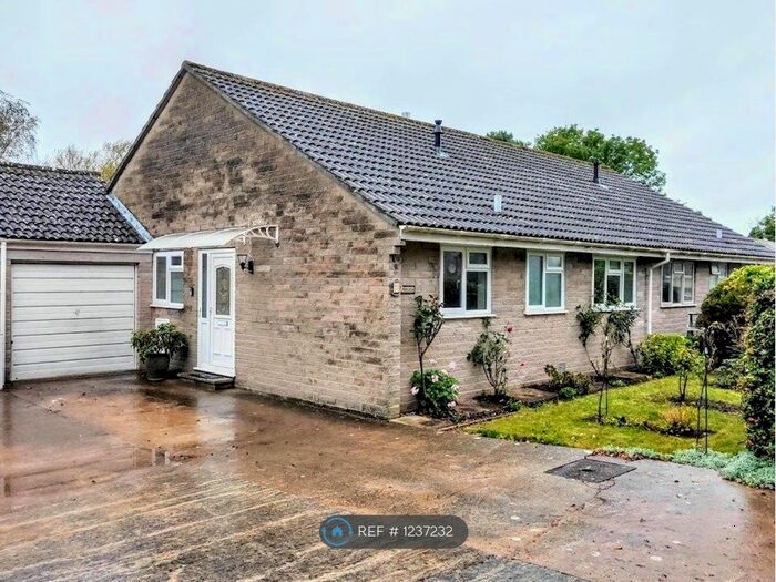 2 Bedroom Bungalow To Rent In Whatley, Langport TA10
