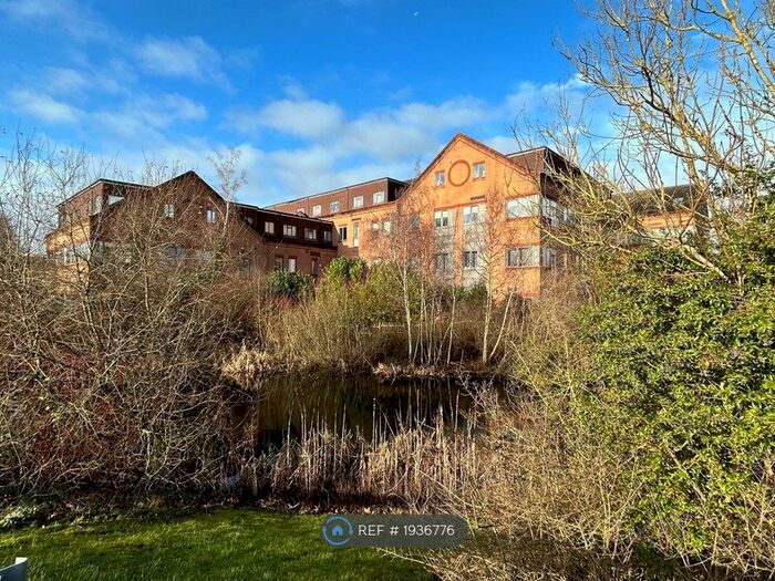 1 Bedroom Flat To Rent In Bartley Way, Hook, RG27