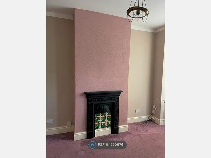 3 Bedroom Terraced House To Rent In Eskdale Road, Sheffield, S6