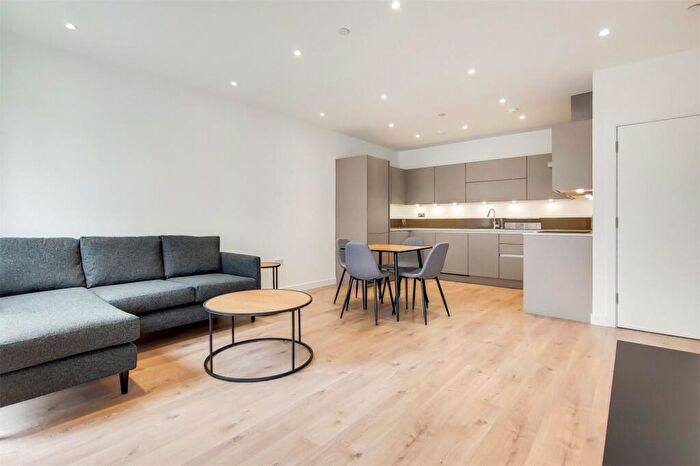 2 Bedroom Apartment To Rent In Atlantis Avenue, London, E16