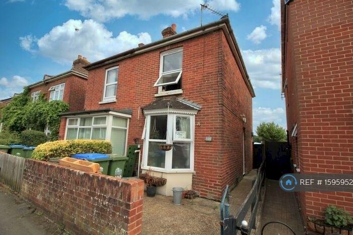 3 Bedroom Semi-Detached House To Rent In Priory Road, Southampton, SO17