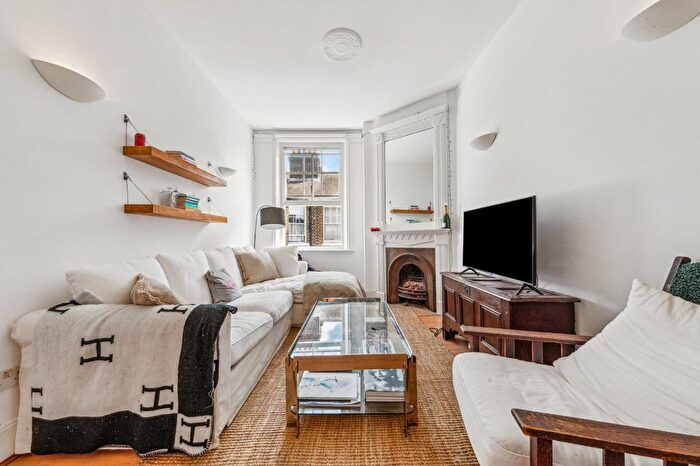 1 Bedroom Flat For Sale In Primrose Mansions, Prince Of Wales Drive, SW11