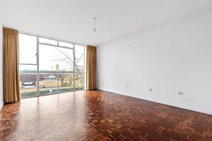 1 Bedroom Flat To Rent In Portinscale Road, London, SW15
