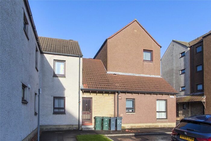 2 Bedroom Flat To Rent In Westbank Place, Portobello, Edinburgh, EH15