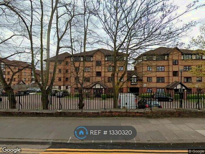 1 Bedroom Flat To Rent In White Hart Lane, London, N17