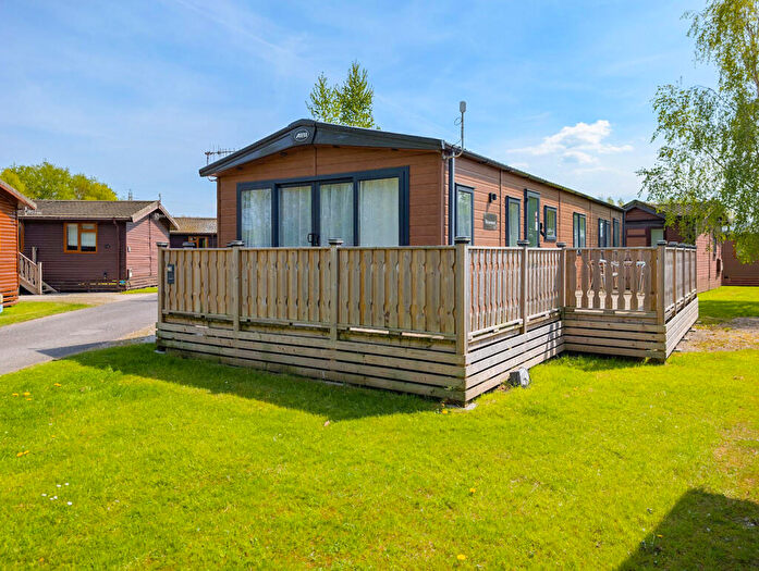 2 Bedroom Lodge For Sale In Private Sale - Lakeside A South Lakeland Leisure Village, Carnforth, LA6