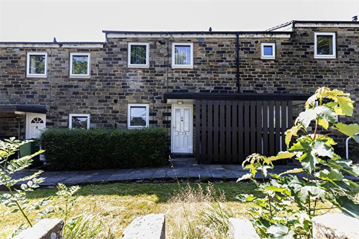 1 Bedroom Apartment To Rent In Daisy Lea Lane, Huddersfield, HD3