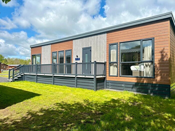 2 Bedroom Lodge For Sale In Amotherby Lane, Amotherby, Malton, YO17