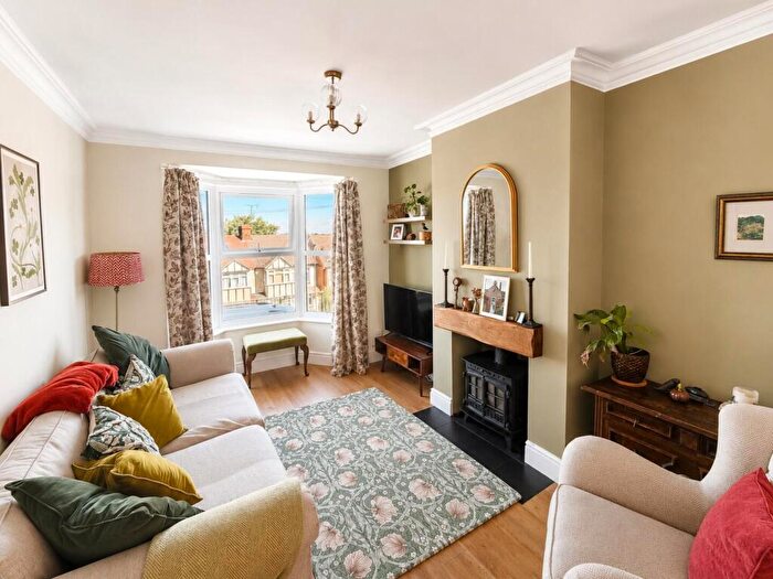 3 Bedroom House For Sale In Borstal Street, Rochester, ME1
