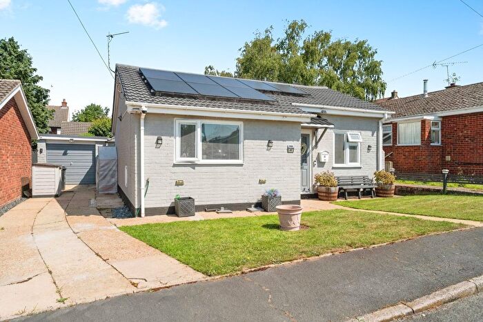 2 Bedroom Detached Bungalow For Sale In Priory Close, Sporle, King's Lynn, PE32