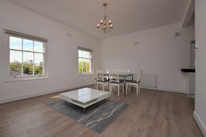 1 Bedroom Flat To Rent In Blackheath Hill, Greenwich, SE10