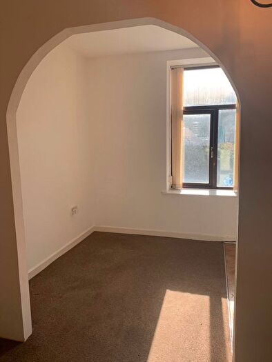 2 Bedroom Flat To Rent In Cowpe View, Bacup Road, Waterfoot, BB4