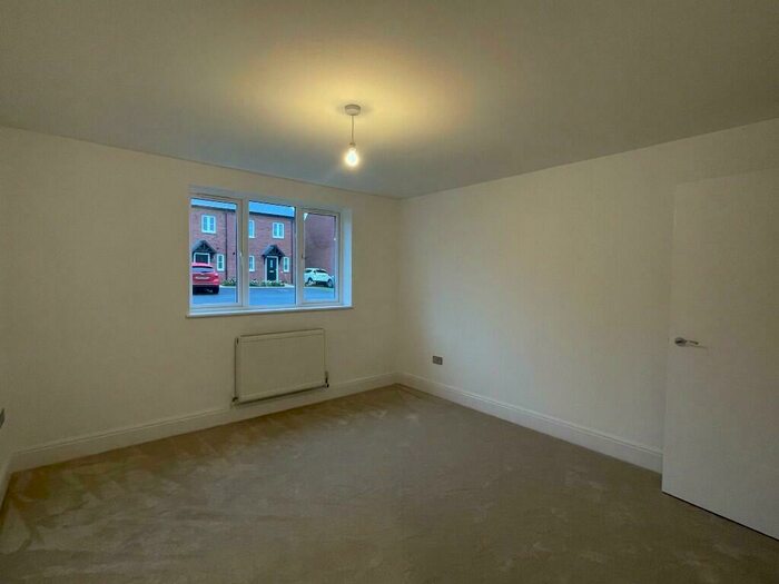 3 Bedroom Semi Detached House For Sale In Heyford Park, Camp Road