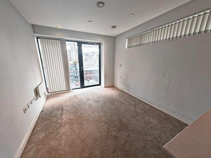2 Bedroom Apartment To Rent In Bury Street, Manchester, Greater Manchester, M3