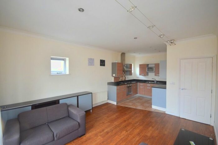 2 Bedroom Flat To Rent In Cattle Market Road, Northampton, NN1
