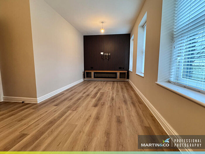 1 Bedroom Barn Conversion To Rent In Bridge Street, Abercarn, NP11