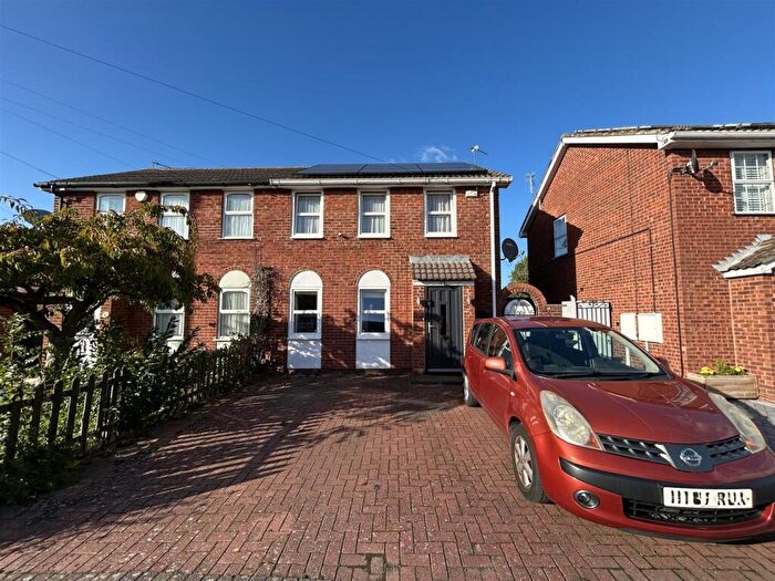 3 Bedroom House For Sale In Earls Way, Thurmaston, Leicester, LE4