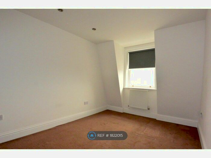 1 Bedroom Flat To Rent In Castle Hill Avenue, Folkestone, CT20