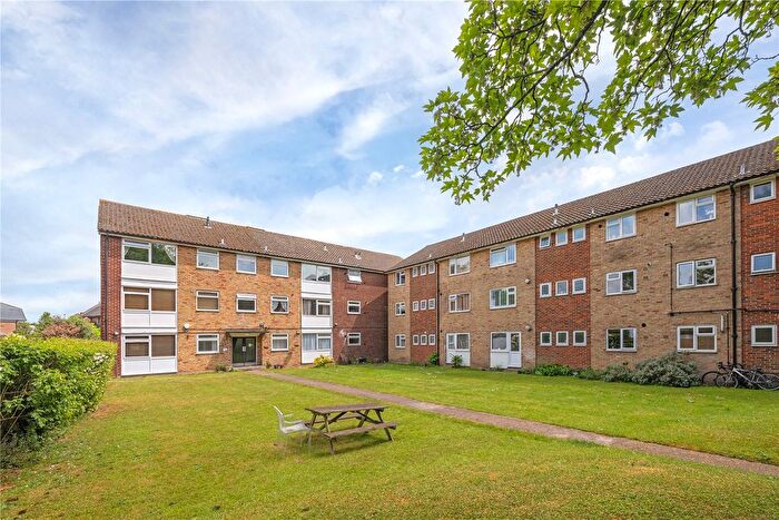 1 Bedroom Flat For Sale In Bishops Green, Upper Park Road, Bromley, BR1